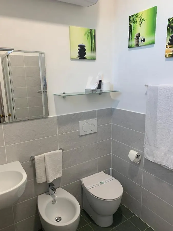 B&B Ladidi Rapallo 0*,  Italien